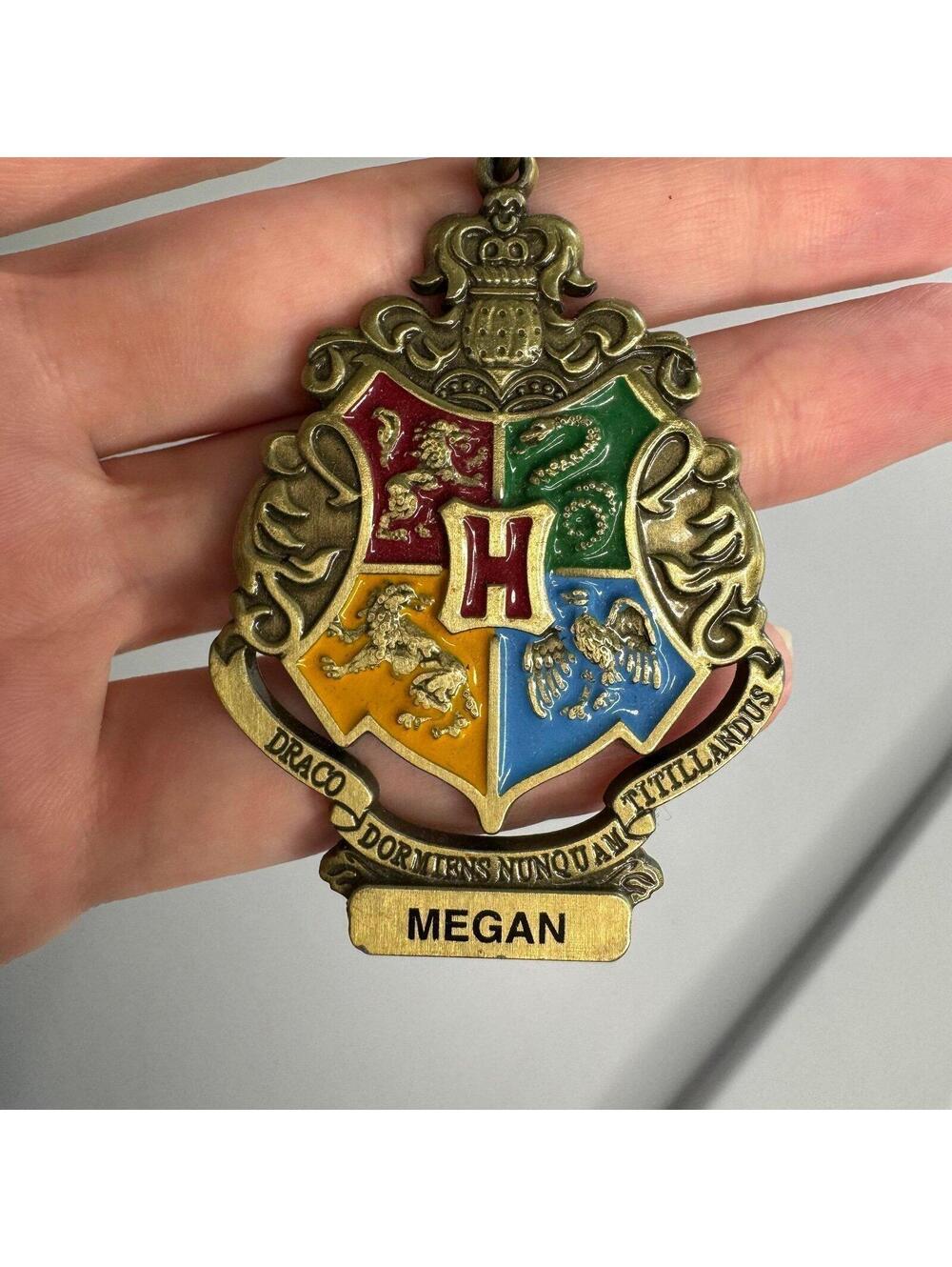 Wizarding World of Harry Potter Hogwarts Crest Name Keychain MEGAN